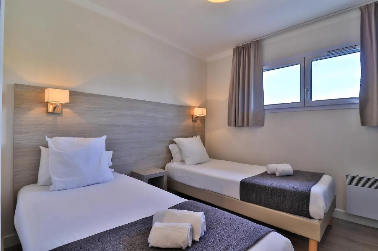 ***  The Originals Boutique, Hotel Le Cap, Gap Sud Tallard France